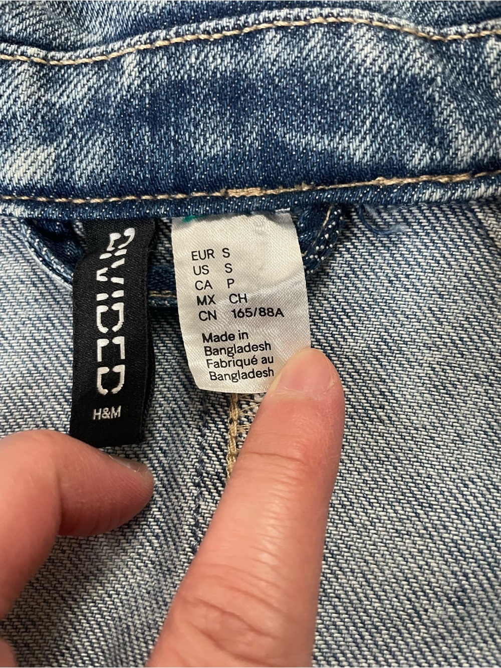 H&M Denim Cropped Trench Jacket Size S (Fits M) Double Breasted - Picture 5 of 10